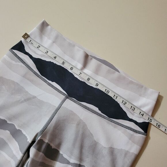 Lululemon Athletica True Self Crop Bleacher Yoga Legging - Picture 7 of 15